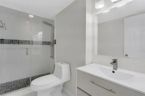7928 West Drive North Bay Village FL 33141