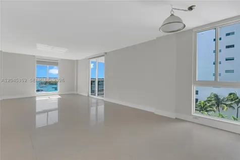 7928 West Drive North Bay Village FL 33141