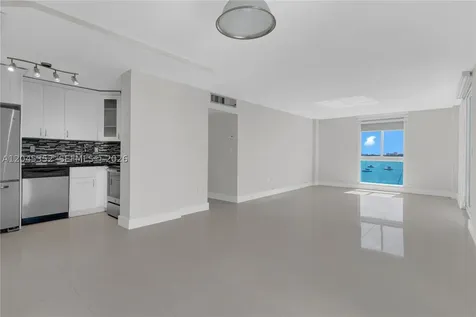 7928 West Drive North Bay Village FL 33141