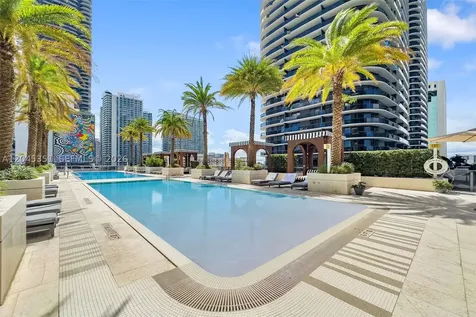 801 S Miami Avenue Miami FL 33130