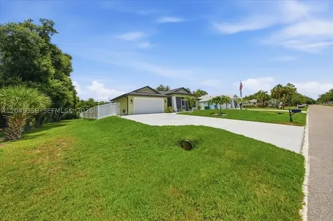 17432 Shirley Avenue Port Charlotte FL 33948