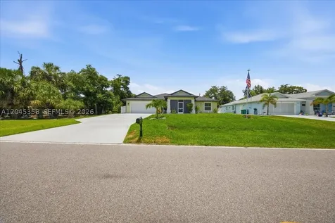 17432 Shirley Avenue Port Charlotte FL 33948