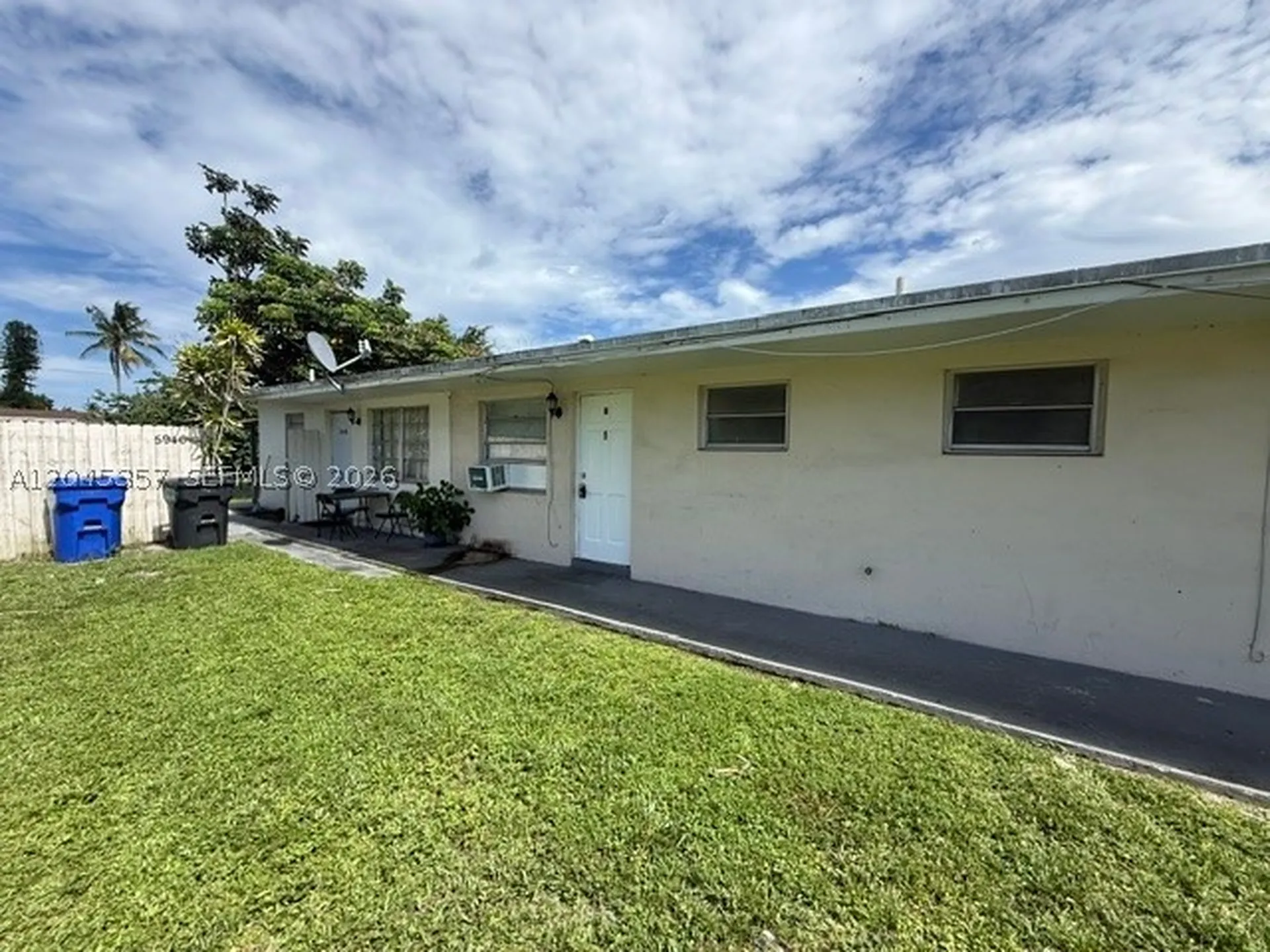 5946 Mckinley Street Hollywood FL 33021