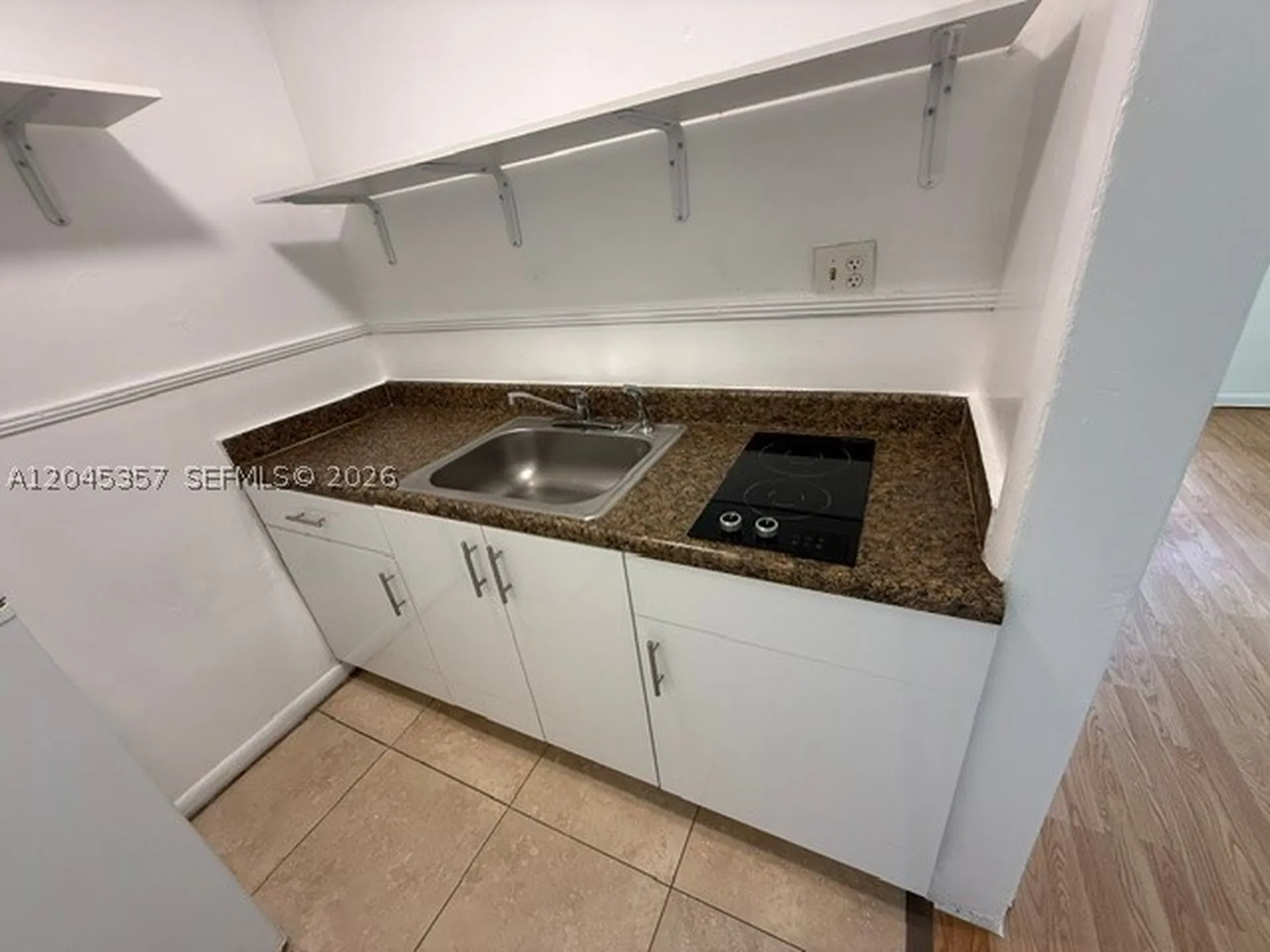 5946 Mckinley Street Hollywood FL 33021