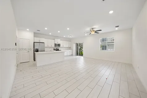 763 SE 17th Street Homestead FL 33034