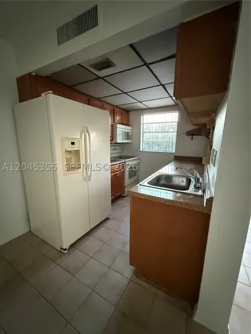 9390 W Flagler Street Miami FL 33174