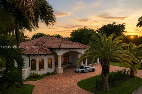 6874 SW 57th Terrace Miami FL 33143