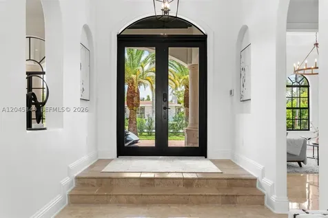 6874 SW 57th Terrace Miami FL 33143