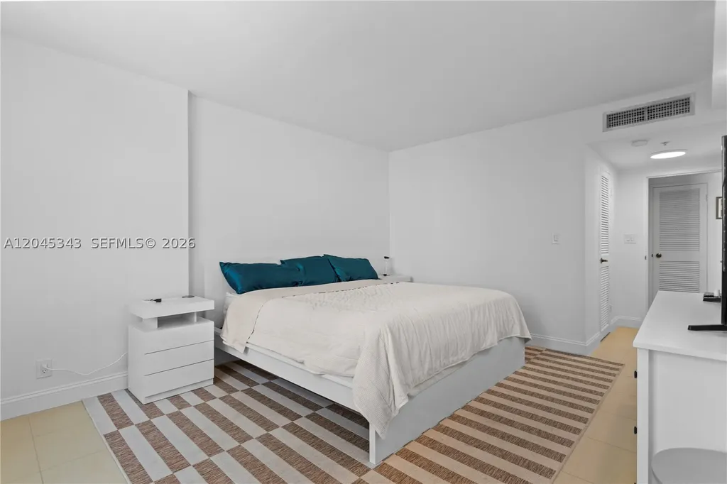 2501 S Ocean Drive Hollywood FL 33019