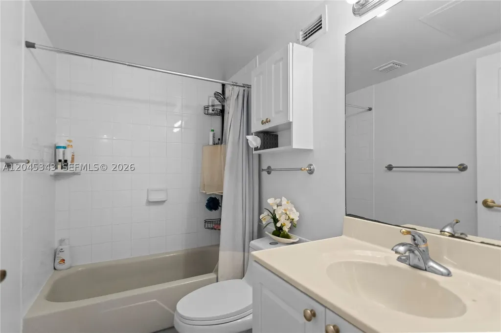 2501 S Ocean Drive Hollywood FL 33019