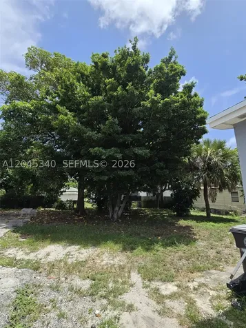 719 21st Street West Palm Beach FL 33407