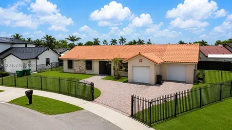 4332 SW 146th Avenue Miami FL 33175
