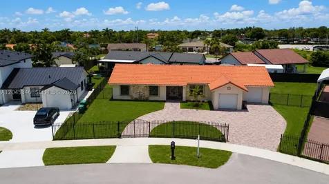 4332 SW 146th Avenue Miami FL 33175