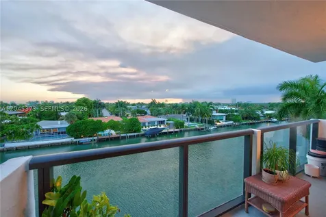 9800 W Bay Harbor Drive Bay Harbor Islands FL 33154
