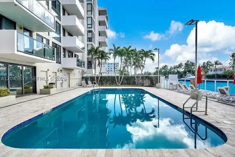 9800 W Bay Harbor Drive Bay Harbor Islands FL 33154