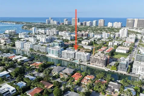 9800 W Bay Harbor Drive Bay Harbor Islands FL 33154