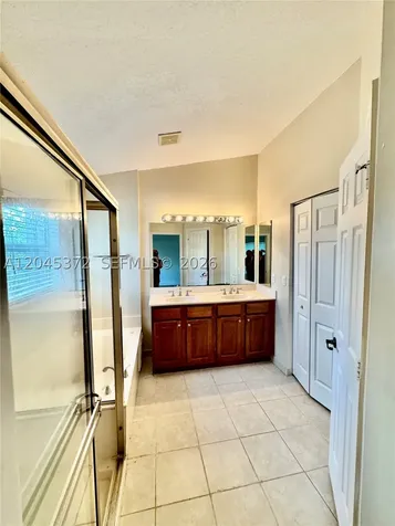 9763 Darlington Place Cooper City FL 33328