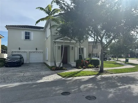 17000 SW 90th Terrace Miami FL 33196