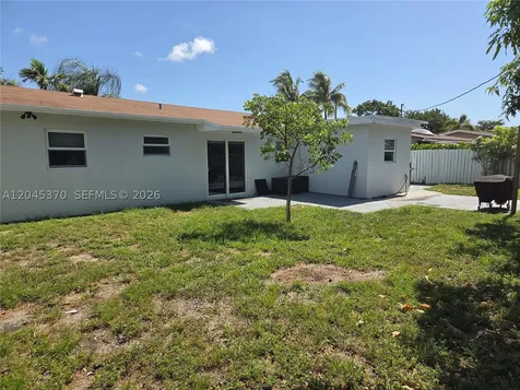 140 NW 18th Street Pompano Beach FL 33060