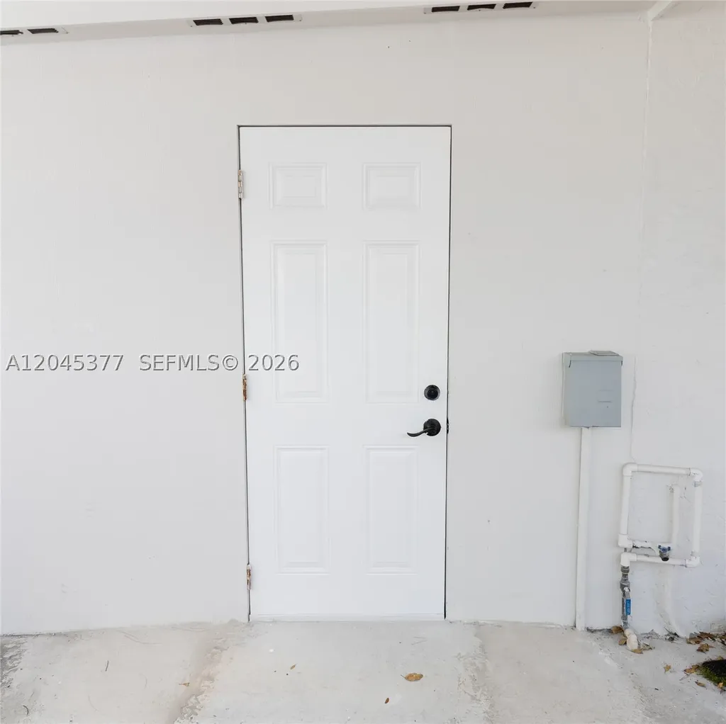 5803 Buchanan Street Hollywood FL 33021