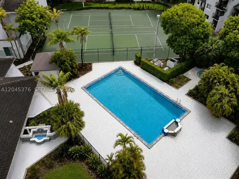 7090 NW 179th Street Hialeah FL 33015