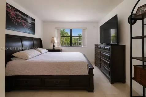 7090 NW 179th Street Hialeah FL 33015