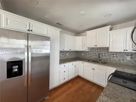 3500 SW 87th Place Miami FL 33165