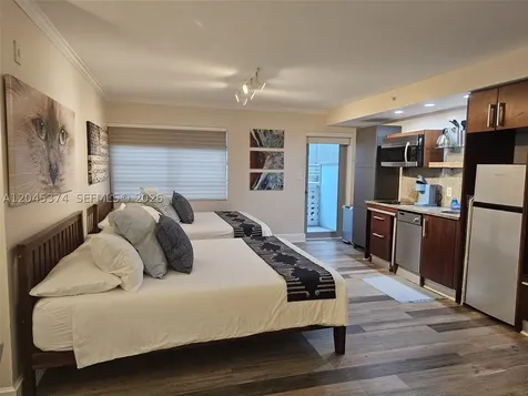 1024 Ocean Drive Miami Beach FL 33139