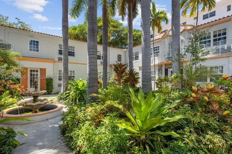 439 15th Street Miami Beach FL 33139