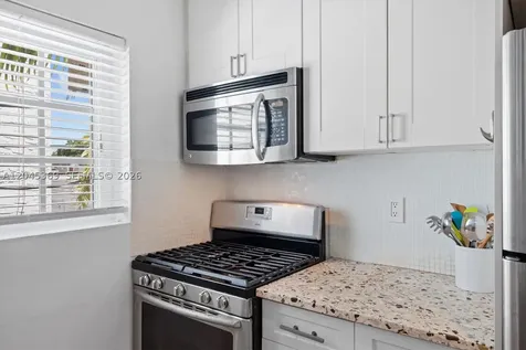 439 15th Street Miami Beach FL 33139
