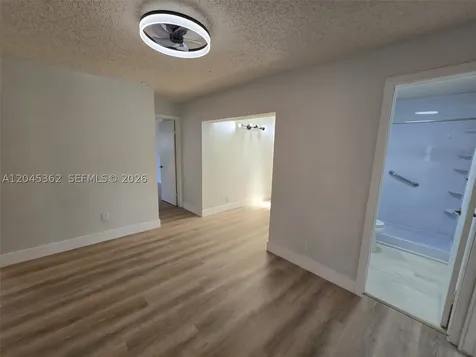 740 SW 99th Ct Circle Miami FL 33174