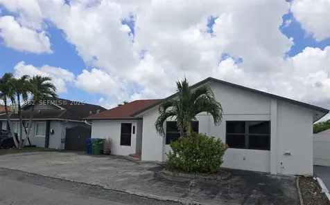 740 SW 99th Ct Circle Miami FL 33174