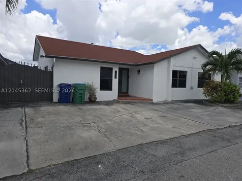 740 SW 99th Ct Circle Miami FL 33174