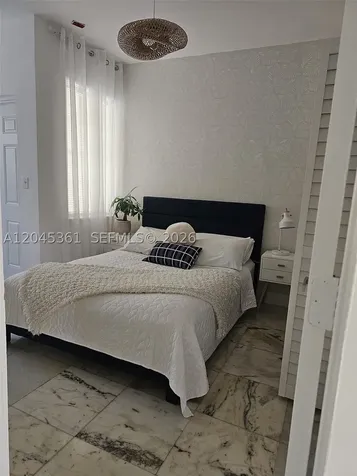 801 8th Street Miami Beach FL 33139