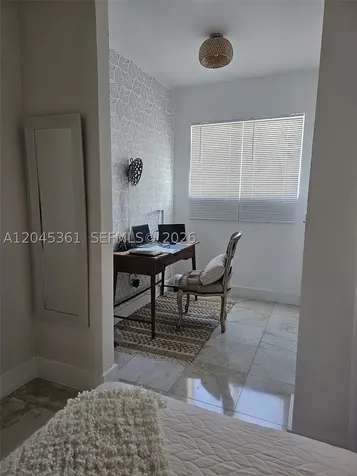 801 8th Street Miami Beach FL 33139
