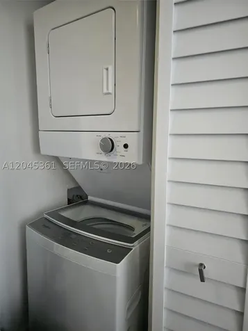 801 8th Street Miami Beach FL 33139