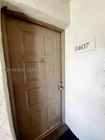8407 Coral Lake Manor Coral Springs FL 33065
