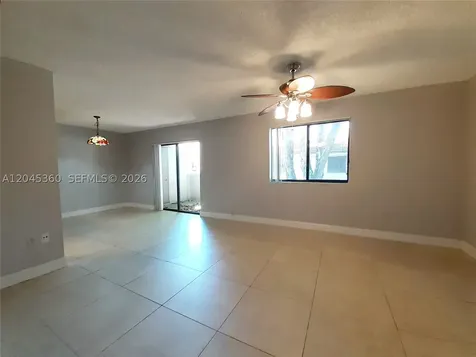 8407 Coral Lake Manor Coral Springs FL 33065