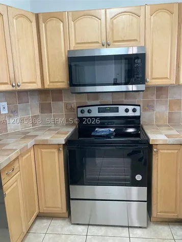 6995 NW 186th Street Hialeah FL 33015