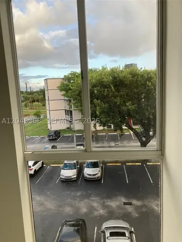 6995 NW 186th Street Hialeah FL 33015