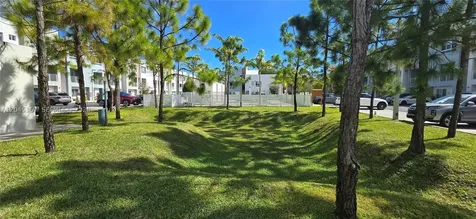 2535 NE 193rd Street Miami FL 33180