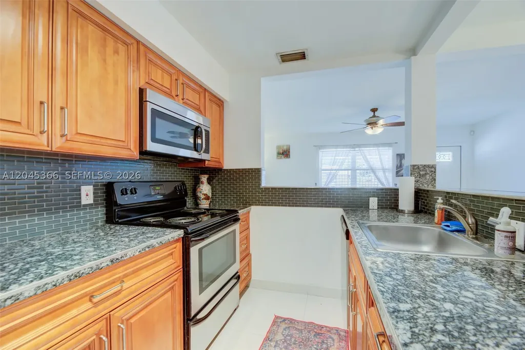 1520 N Andrews Avenue Fort Lauderdale FL 33311