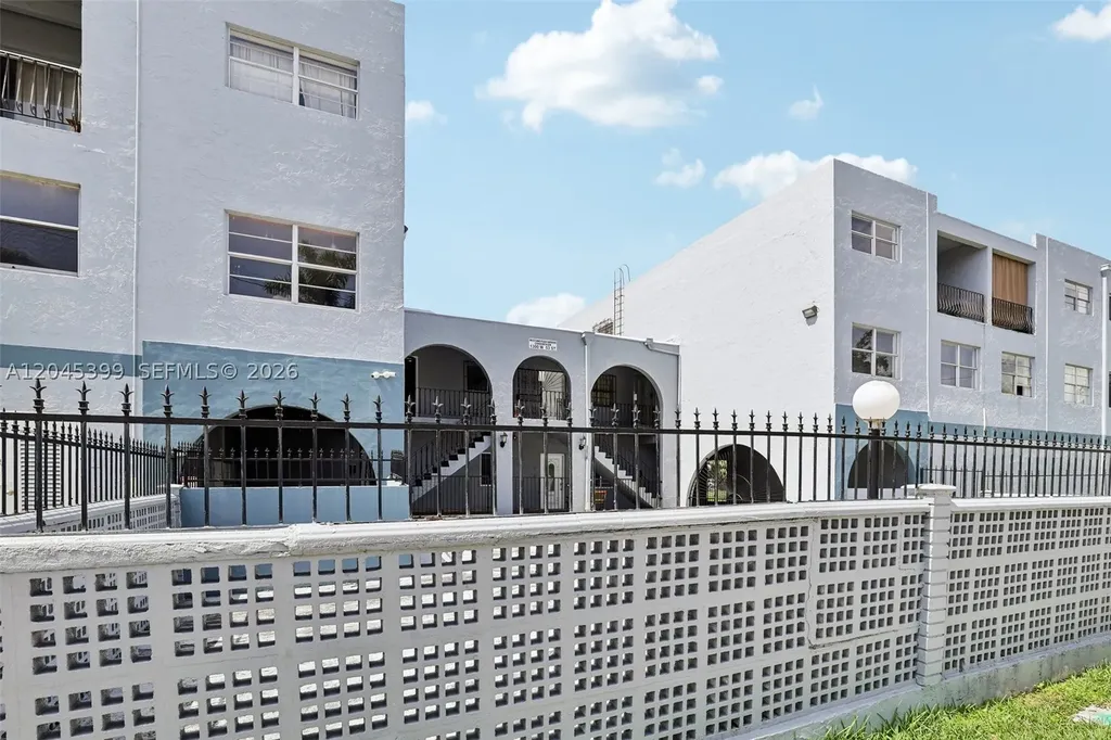 1300 W 53rd Street Hialeah FL 33012