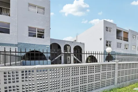 1300 W 53rd Street Hialeah FL 33012