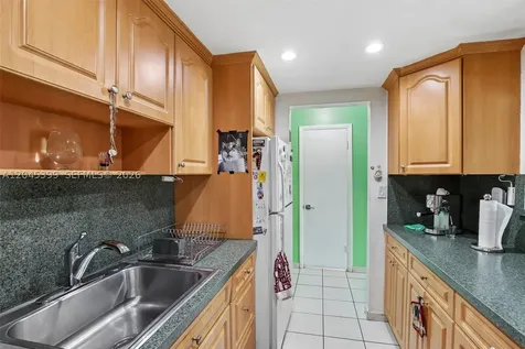 1300 W 53rd Street Hialeah FL 33012
