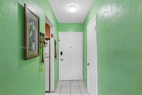 1300 W 53rd Street Hialeah FL 33012