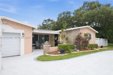 5190 SW 89th Avenue Cooper City FL 33328