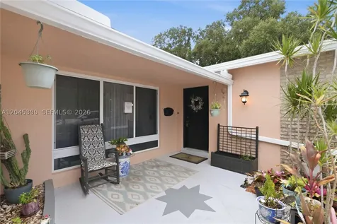 5190 SW 89th Avenue Cooper City FL 33328