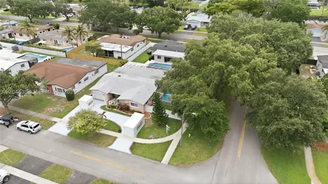 5190 SW 89th Avenue Cooper City FL 33328