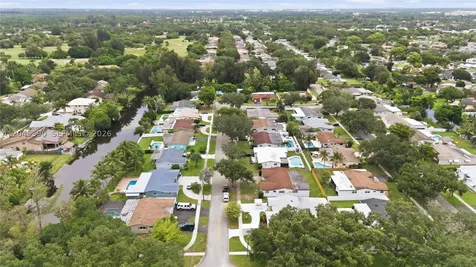 5190 SW 89th Avenue Cooper City FL 33328